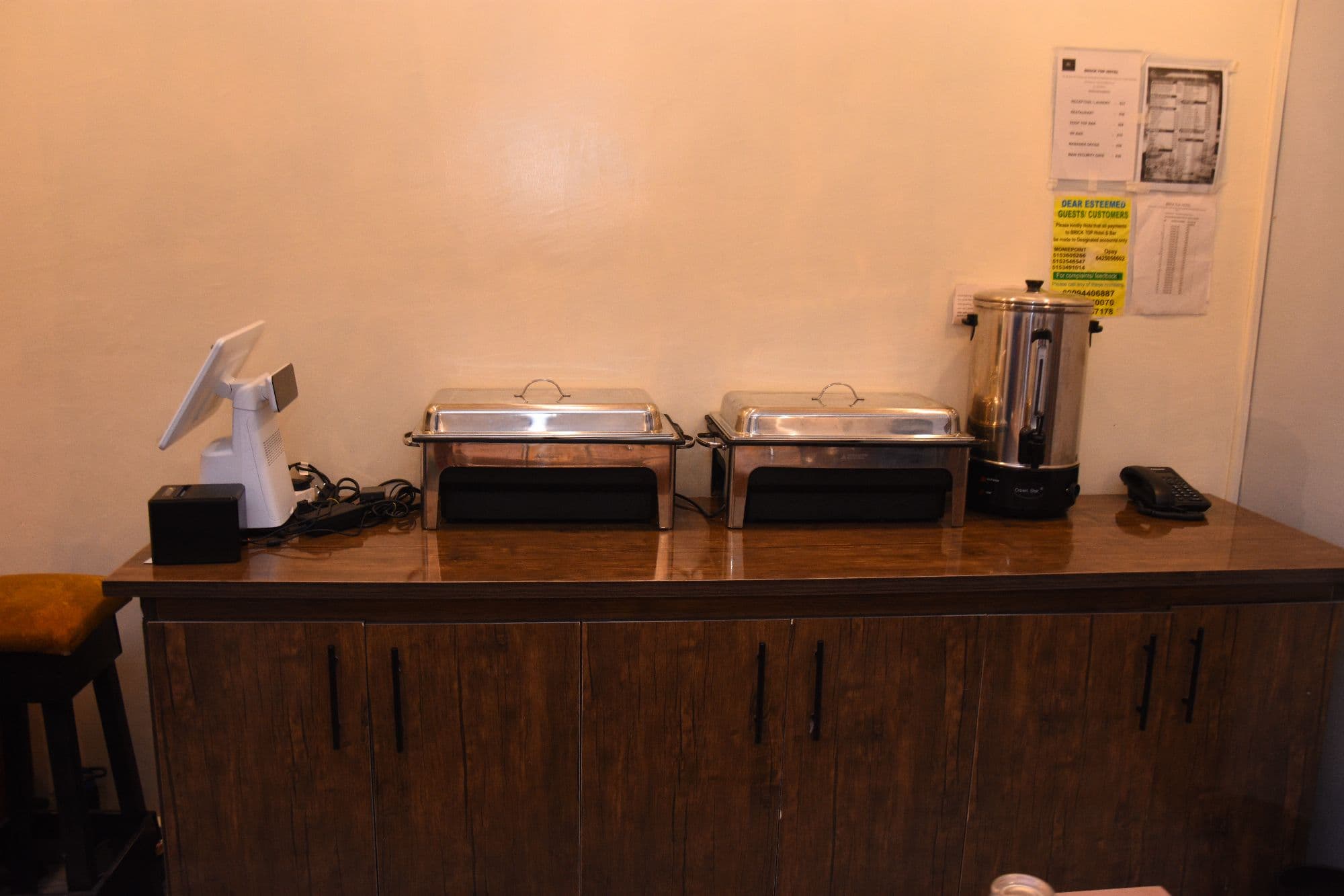 Breakfast buffet station
