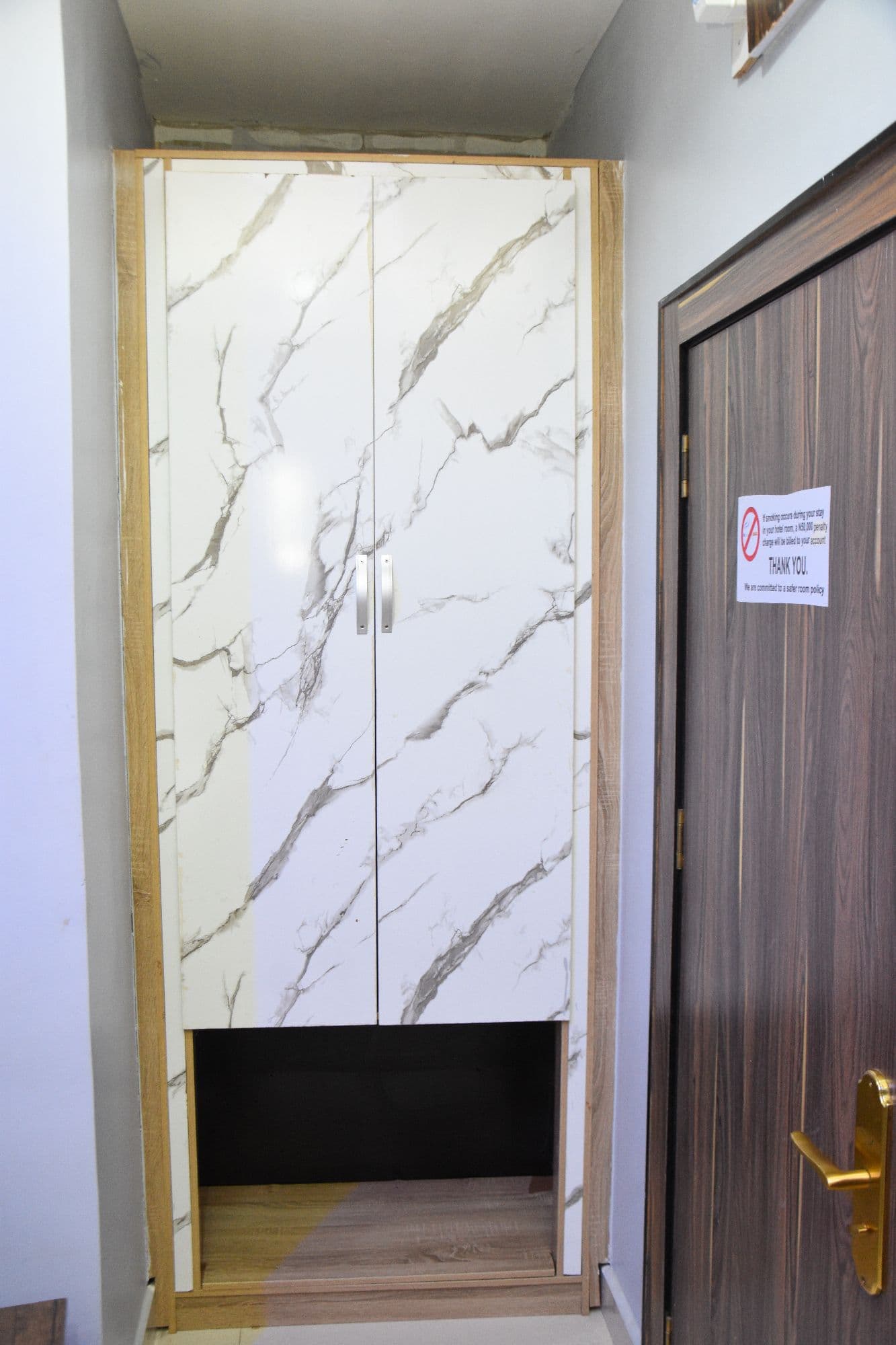 Marble-finish wardrobe